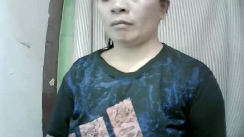 naughtymom_33 online show from February 24, 2026, 7:28 am