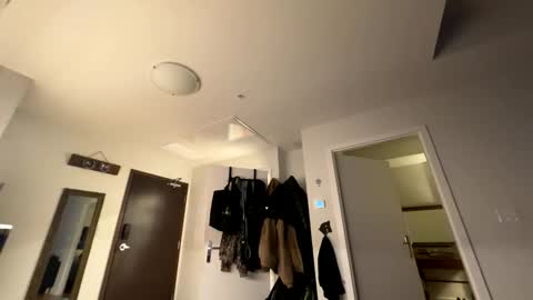 naughtynikkiii2 online show from April 12, 2026, 1:54 am