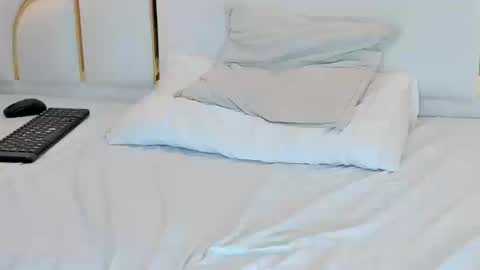 naughtyrose vc online show from March 11, 2026, 6:25 pm