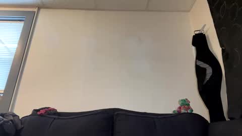 Snapshot of naughtysub023 chatting on February 16, 2025, 2:10 pm naughtysub023 online show from February 16, 2025, 2:10 pm