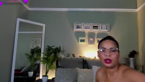 NaughtyTyra online show from March 20, 2026, 7:02 am