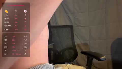 Snapshot of naughtywifenxtdoor chatting on November 2, 2025, 2:30 pm Naughty Wife Next Dor online show from November 2, 2025, 2:30 pm