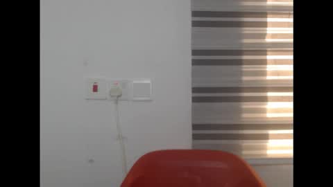 naughtyxpussyx online show from October 16, 2025, 8:26 am