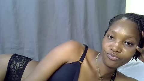 Snapshot of naughtyy4u chatting on February 27, 2026, 4:23 am naughtyy4u online show from February 27, 2026, 4:23 am