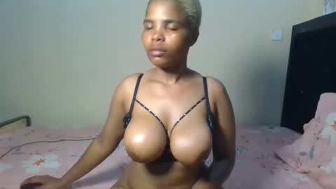 Snapshot of naughtyzuri chatting on September 13, 2025, 4:01 am naughty online show from September 13, 2025, 4:01 am