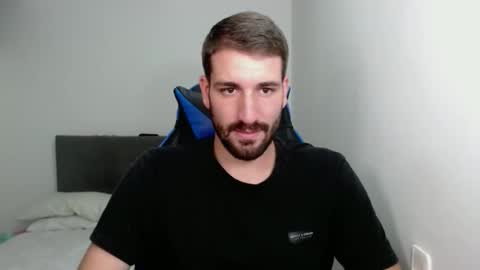 Snapshot of naugthy18boy chatting on December 19, 2024, 5:18 pm Nico online show from December 19, 2024, 5:18 pm