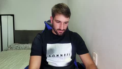 Snapshot of naugthy18boy chatting on February 25, 2026, 9:02 pm Nico online show from February 25, 2026, 9:02 pm