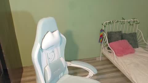 sabrina online show from February 3, 2026, 6:40 am