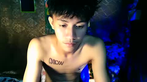 Loy online show from September 14, 2025, 4:39 pm