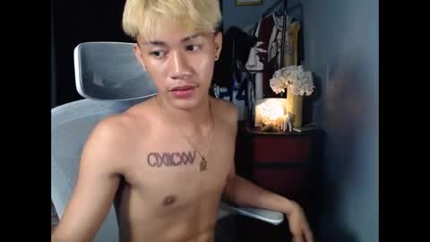 Loy online show from December 18, 2025, 6:14 pm