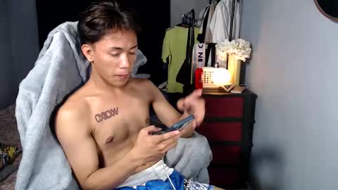 Loy online show from January 6, 2026, 5:49 pm