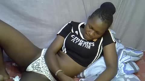 sexylover online show from April 14, 2026, 2:01 pm