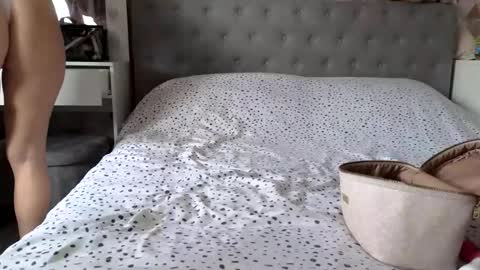 Navyrein online show from March 22, 2026, 11:02 am