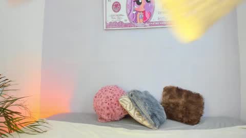 Nayah Williams  - OnlyFans  online show from February 4, 2025, 12:22 pm