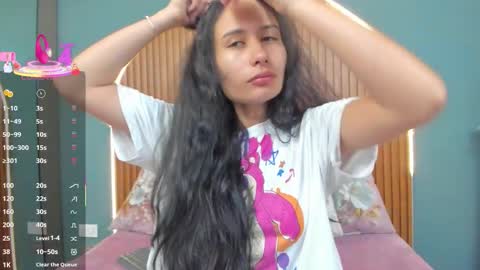 Naye  online show from December 19, 2025, 3:46 am