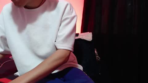 Im Nayton online show from November 28, 2025, 11:35 am