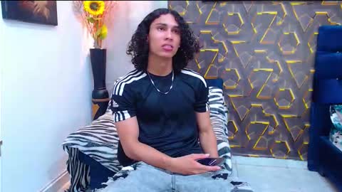 Nazper online show from September 20, 2025, 4:52 pm