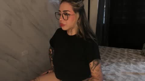 nazzz10 online show from March 19, 2026, 2:10 pm