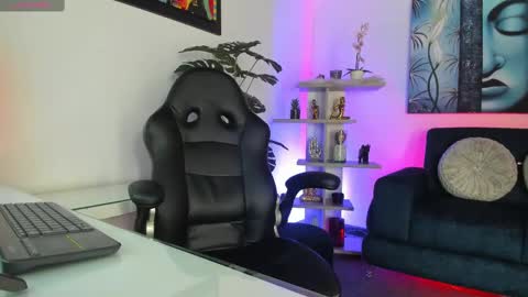 Hellen online show from September 20, 2025, 11:44 am