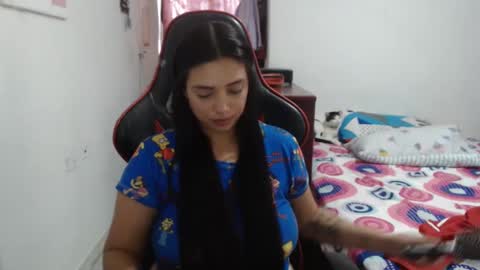 Snapshot of nebyula_star chatting on February 26, 2025, 9:27 pm Nebyula online show from February 26, 2025, 9:27 pm