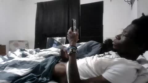 necolejordan08 online show from November 5, 2025, 4:12 am