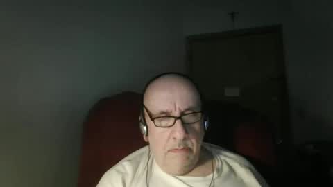Snapshot of needlesslove chatting on May 24, 2026, 12:59 am Tom online show from May 24, 2026, 12:59 am