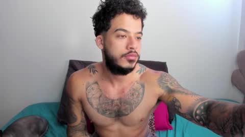 Nei turn green online show from September 21, 2025, 1:24 pm