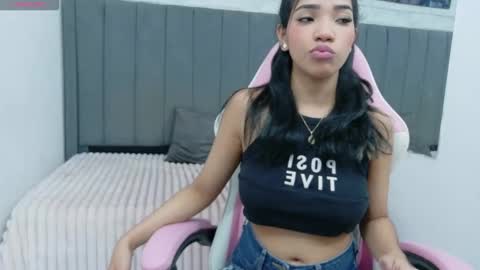 Neifer online show from October 22, 2025, 2:39 pm