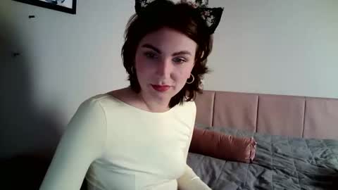 nefertiti_queen online show from October 13, 2025, 8:20 pm