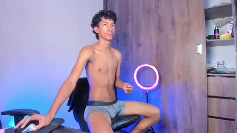 neitan online show from March 11, 2026, 6:25 pm