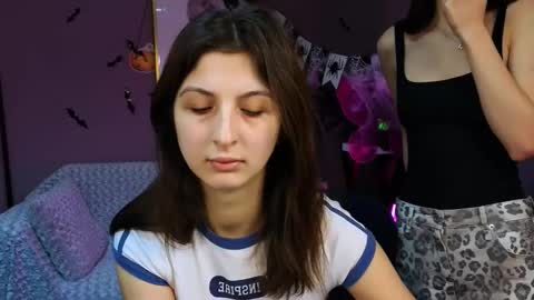 Meow online show from November 2, 2025, 10:17 am