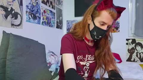 Neko online show from November 9, 2025, 3:21 pm