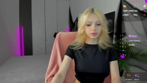 Snapshot of nekowhite chatting on May 15, 2026, 3:08 pm Ela online show from May 15, 2026, 3:08 pm