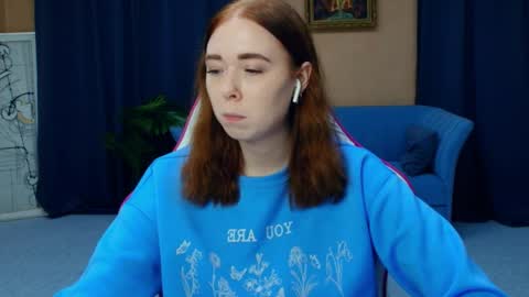 Nelli online show from April 5, 2026, 7:44 pm