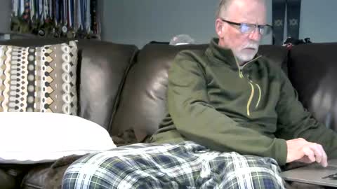 Jack online show from December 18, 2025, 1:00 am