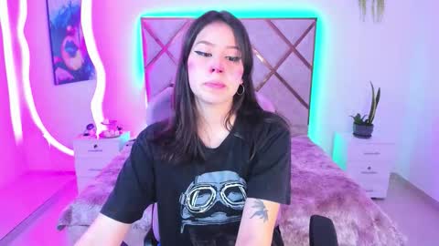 nenaarisk online show from March 23, 2026, 1:26 pm