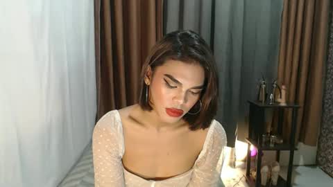 Snapshot of neomi_hardcock chatting on March 7, 2026, 12:24 pm neomi online show from March 7, 2026, 12:24 pm
