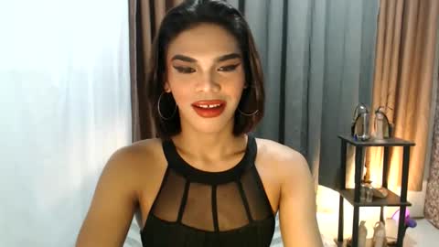 Snapshot of neomi_hardcock chatting on March 13, 2026, 4:24 pm neomi online show from March 13, 2026, 4:24 pm