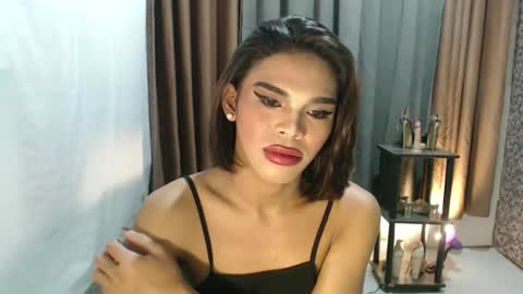 Snapshot of neomi_hardcock chatting on March 25, 2026, 6:36 pm neomi online show from March 25, 2026, 6:36 pm