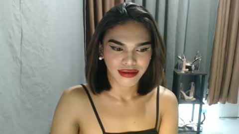 Snapshot of neomi_hardcock chatting on April 29, 2026, 7:09 pm neomi online show from April 29, 2026, 7:09 pm