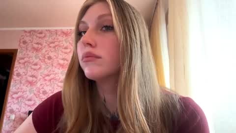 neomimaddern online show from April 8, 2026, 6:35 am