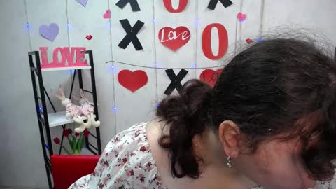 NeonilaLisova online show from October 12, 2025, 5:39 am