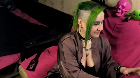 Ada online show from November 20, 2025, 3:34 pm