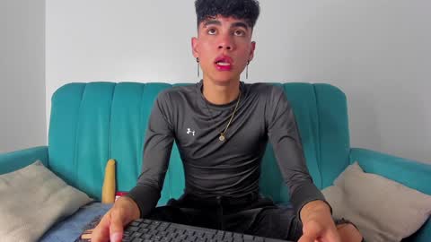  NeoRaptis  jhonatan  online show from January 11, 2025, 7:59 pm