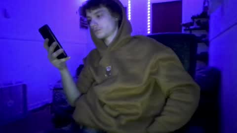 nephew_p online show from May 26, 2026, 2:07 am