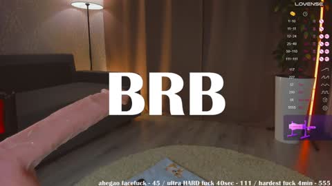 Lina Liza Emily and Grace online show from September 27, 2025, 6:24 pm