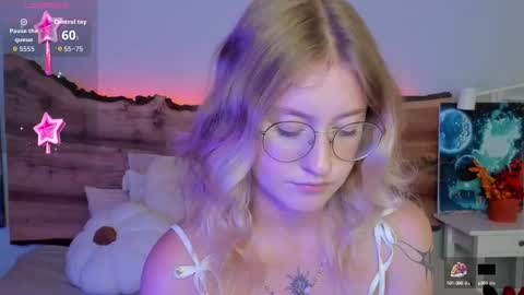 Nerissa online show from September 20, 2025, 8:43 pm