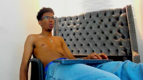 Nero online show from October 21, 2025, 7:58 pm