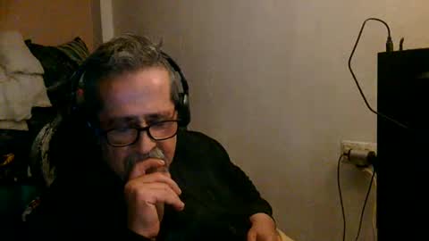 neron401 online show from March 23, 2026, 8:35 pm