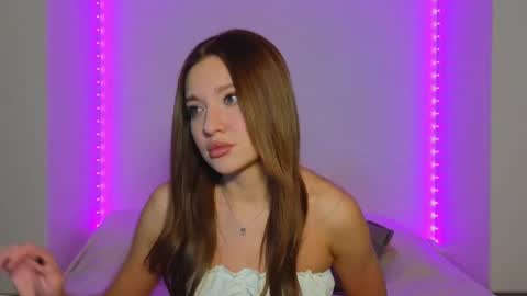 Nessa online show from January 20, 2025, 6:32 pm